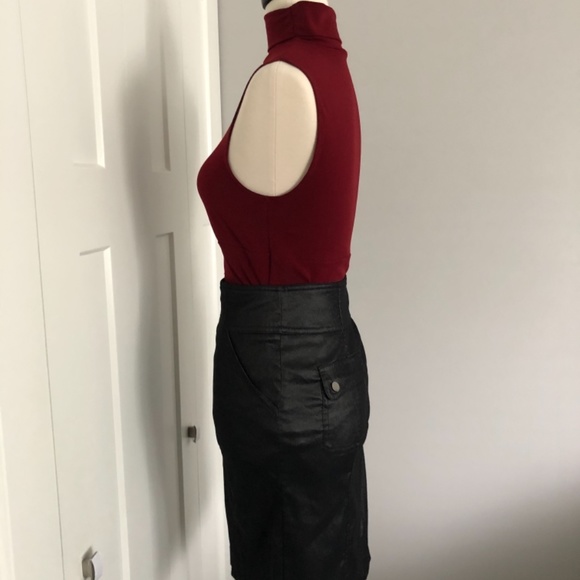 Bebe shimmer skirt size 8 - Picture 3 of 5